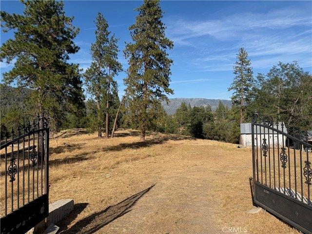 House for sale in North Fork, California