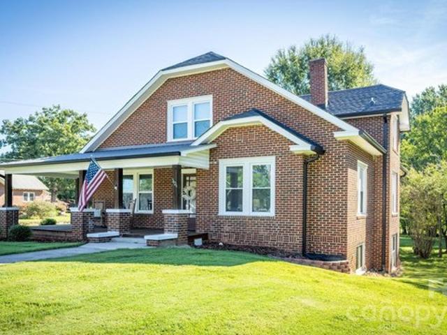 House for sale in Harmony, North Carolina
