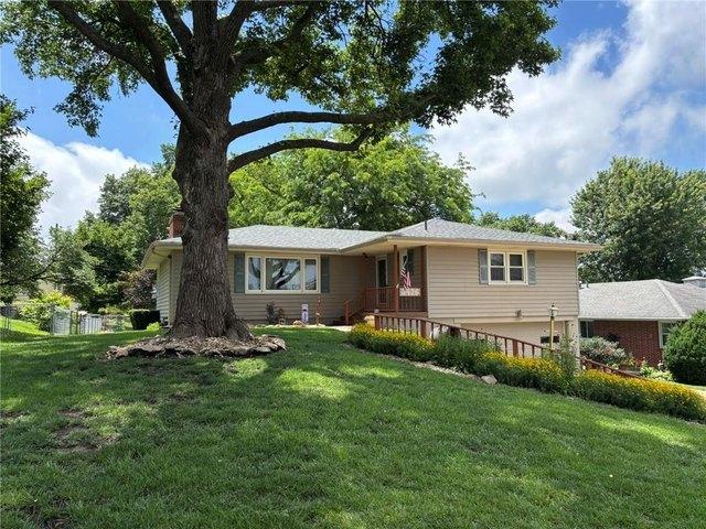 House for sale in Buchanan, Missouri