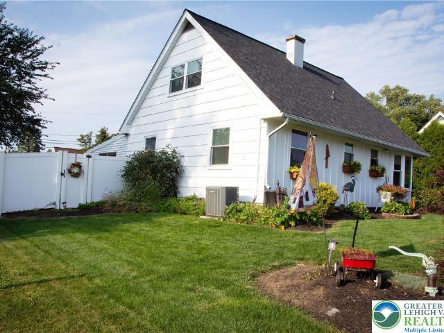 House for sale in Arlington Knolls, Whitehall