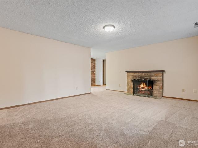 House for sale in Spanaway, Pierce County