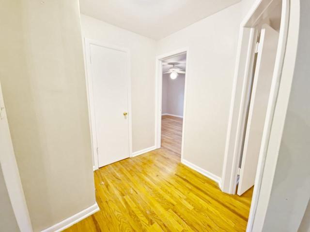 Apartment for rent in Onaway, Shaker Heights