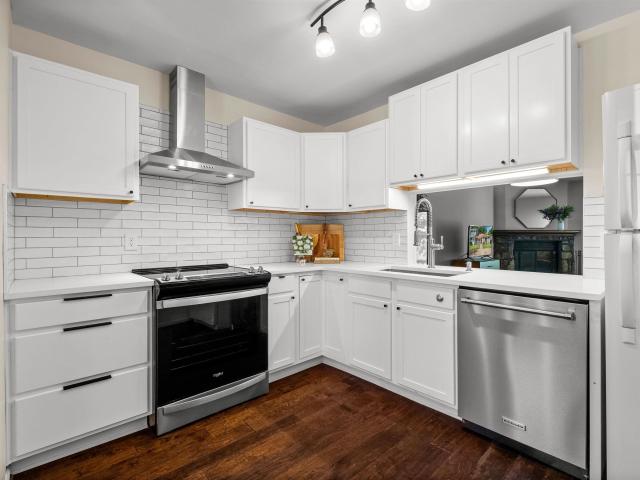 Townhouse for sale in Pelham, Shelby County
