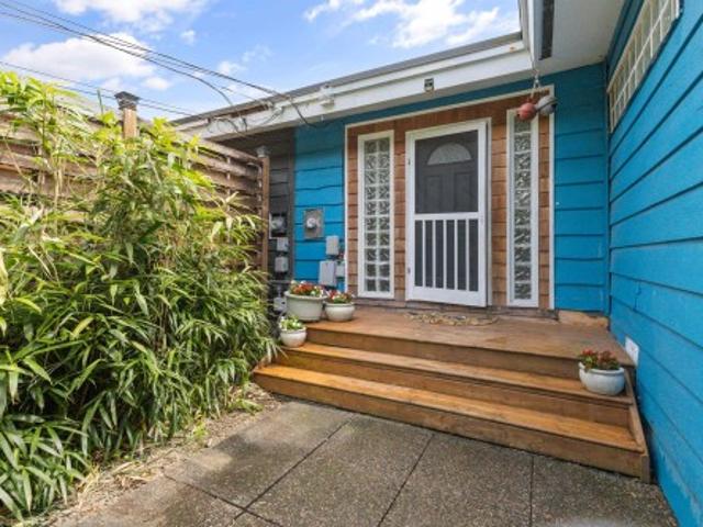 Duplex for sale in Mission, British Columbia
