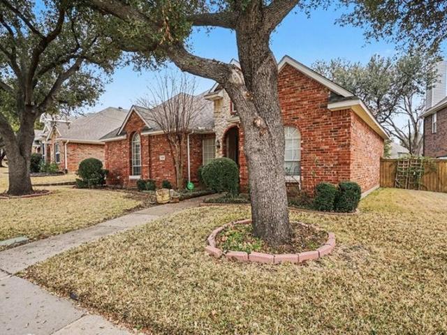 House for sale in Denton, Texas