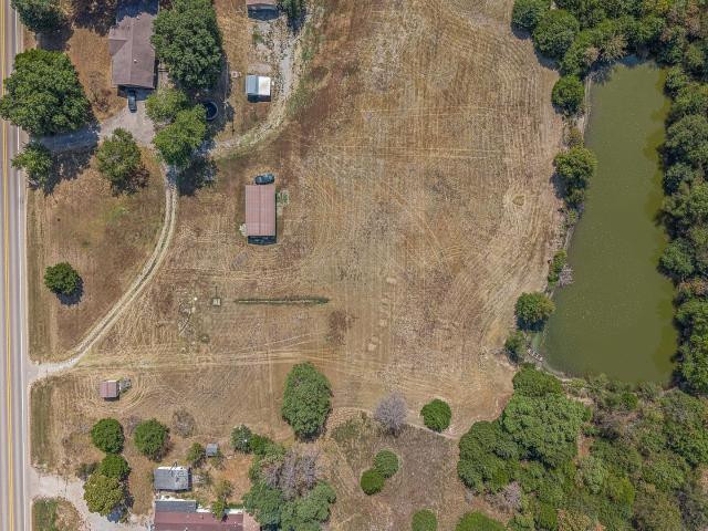 House for sale in Walnut Grove, Corning
