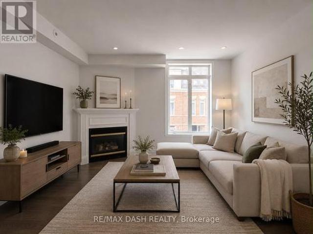 Townhouse for sale in Woburn, Ontario