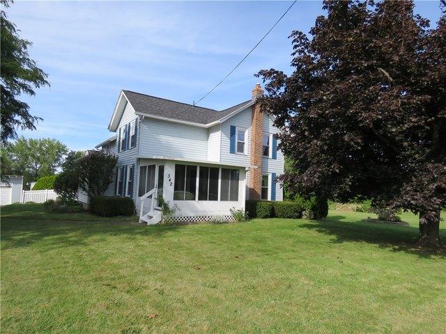 House for sale in Bartlett Corners, Village of Hilton
