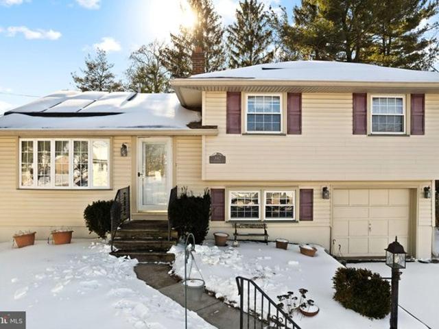 House for sale in Turnersville, New Jersey