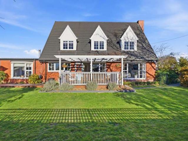 House for sale in Bryndwr, Canterbury