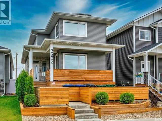 House for sale in Saskatoon, Saskatchewan