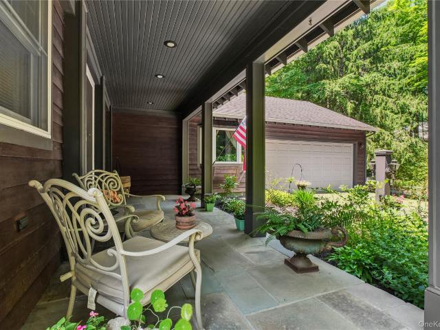 House for sale in Putnam Valley, New York