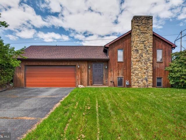 House for sale in Red Lion, Pennsylvania