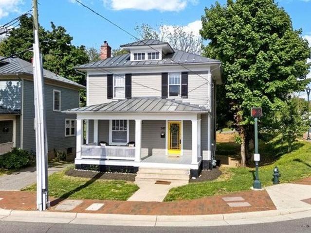 House for sale in Virginia
