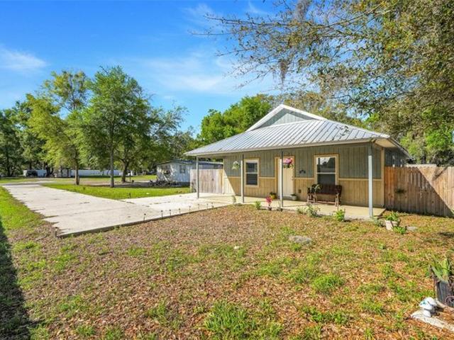 House for sale in Webster, Florida