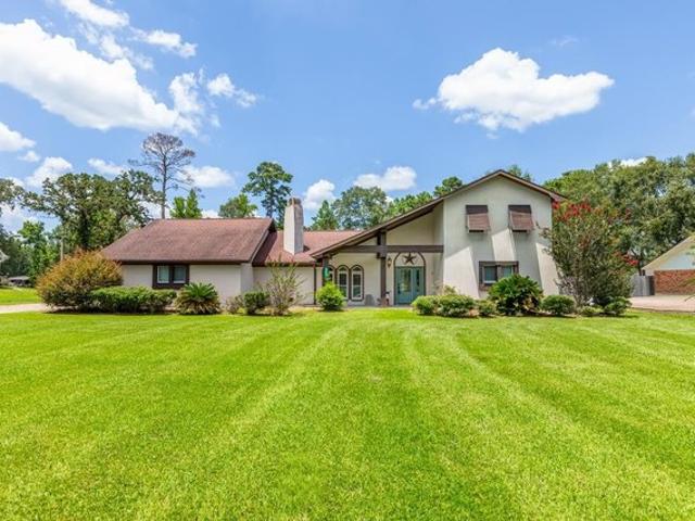 House for sale in Sour Lake, Texas