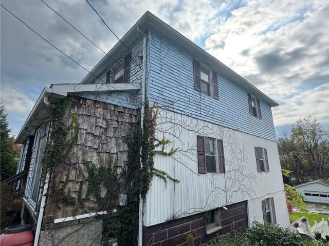 House for sale in Ludwick, Greensburg