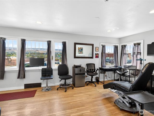 Commercial for sale in Wenatchee, Washington