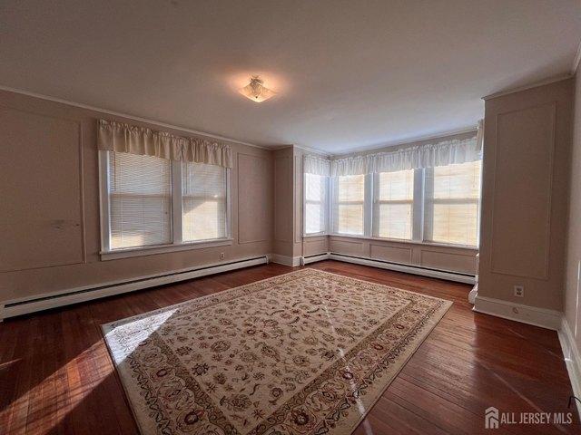 House for sale in Cliffwood, New Jersey