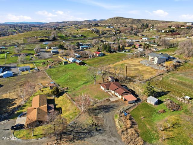 House for sale in Selah, Washington