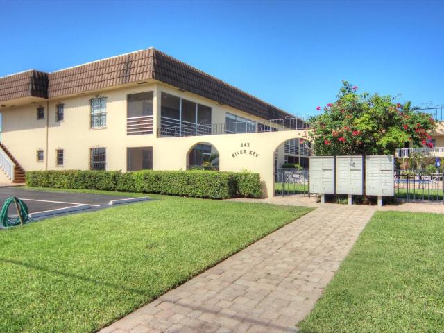 Condo for rent in North Palm Beach, Florida