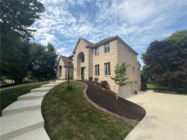 House for sale in Cranberry Twp