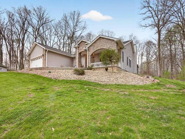 House for sale in Bedford, Indiana