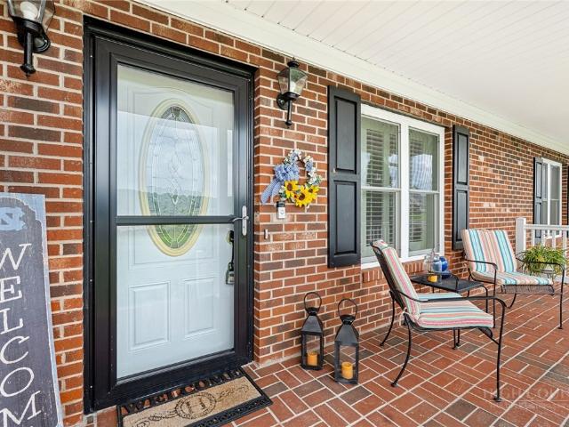 House for sale in Jefferson, North Carolina