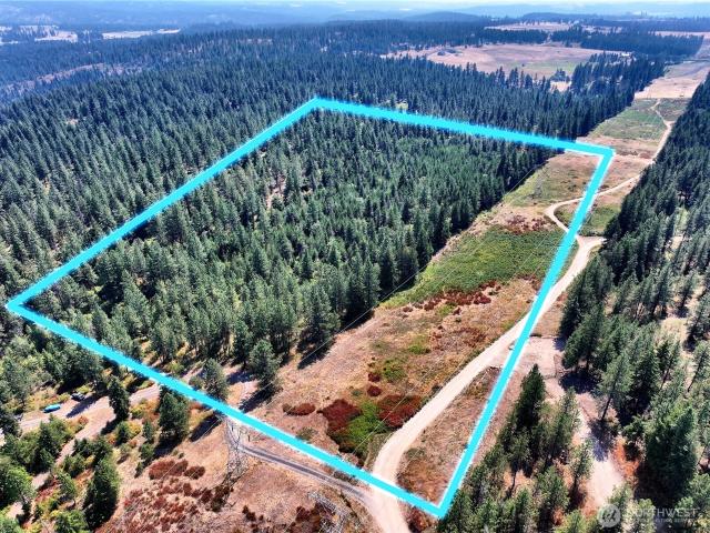 Land for sale in Chattaroy, Washington
