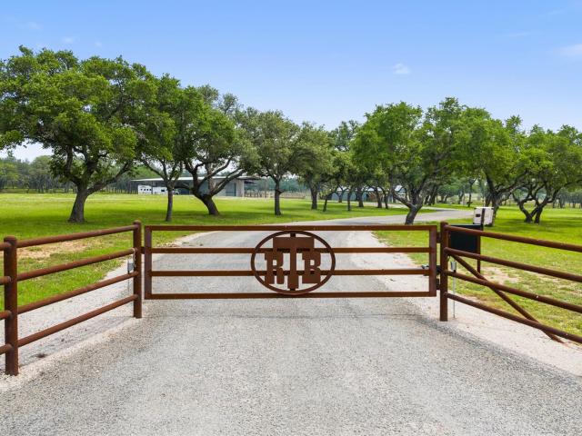 Farm for sale in Johnson City, Blanco County