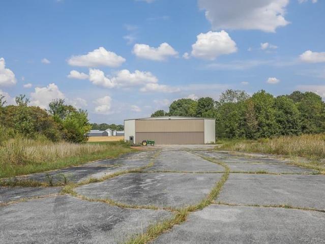 Land for sale in Simpson, Kentucky