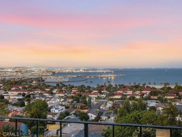 Condo for sale in Canoga Park, California