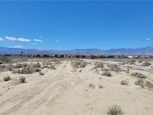 Land for sale in Thousand Palms, California