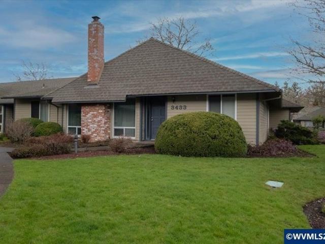 Condo for sale in Oregonia