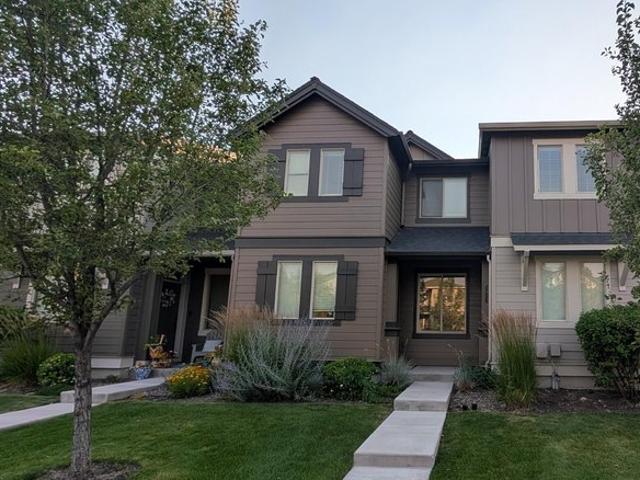 Townhouse for sale in Oregonia