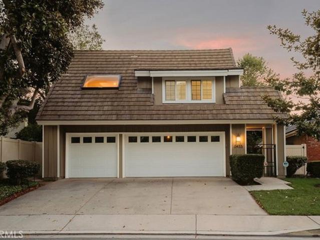 House for sale in Costa Mesa, California