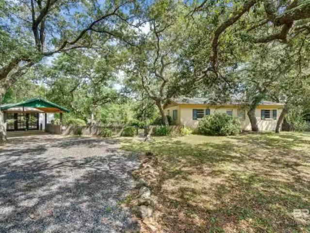 House for rent in Daphne