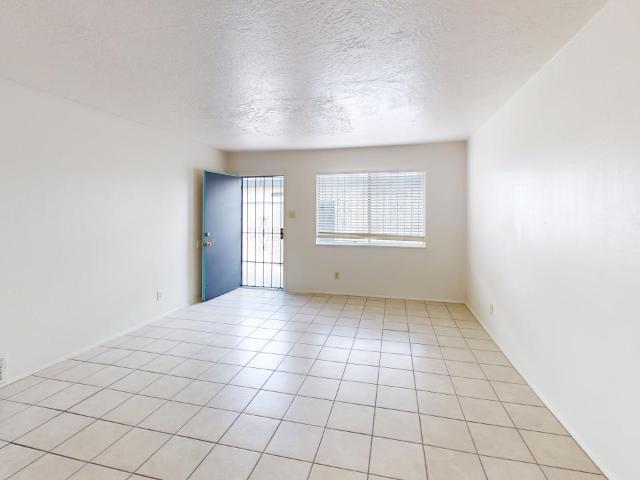 House for sale in Albuquerque, Bernalillo County