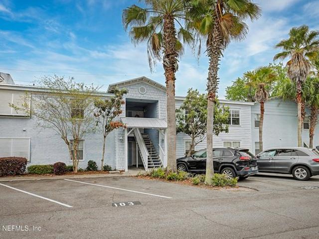 Condo for sale in Jacksonville, Florida