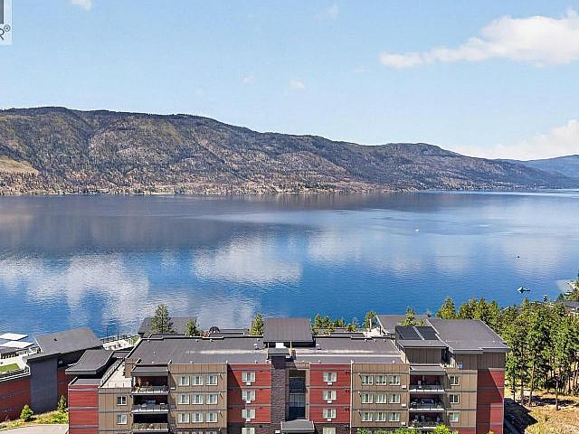 Condo for sale in Winfield, British Columbia