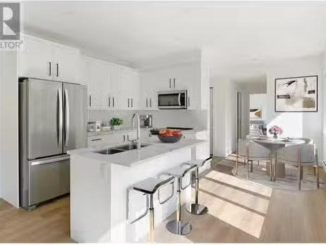 Condo for sale in Winfield, British Columbia
