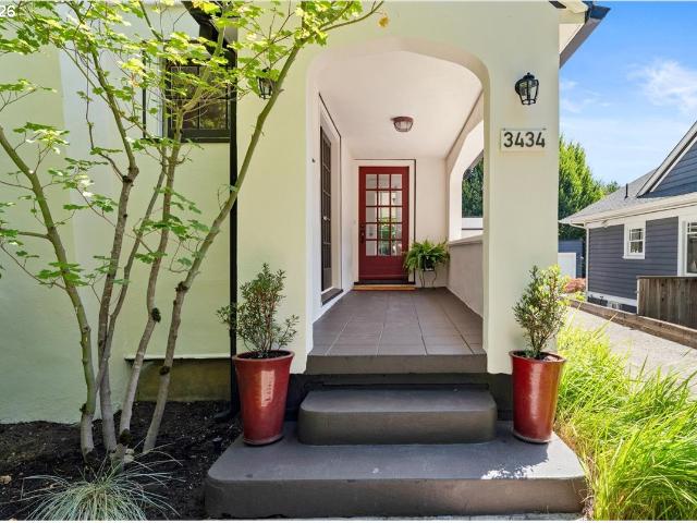 House for sale in Oregonia