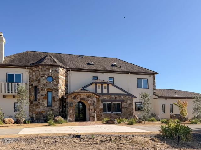 House for rent in Windsor, California