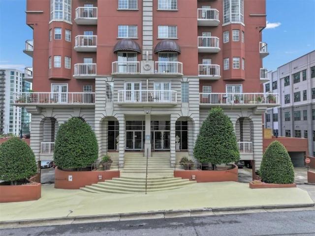 Condo for sale in Atlanta, Georgia
