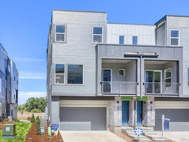 Townhouse for sale in Littleton, Arapahoe County