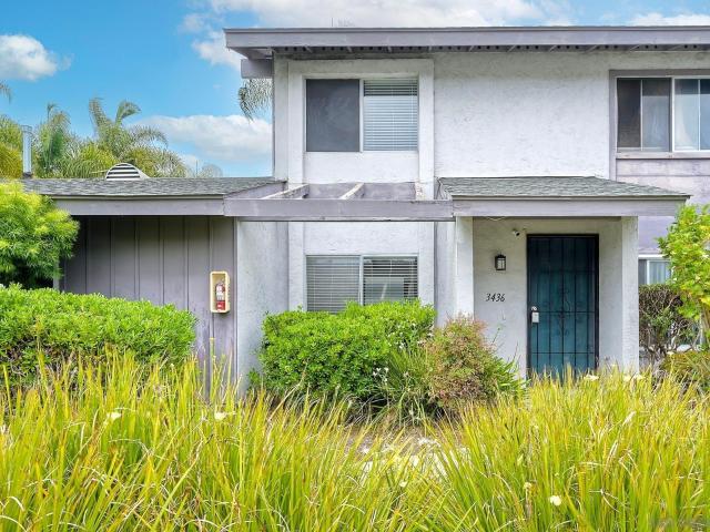 Townhouse for sale in Oceanside