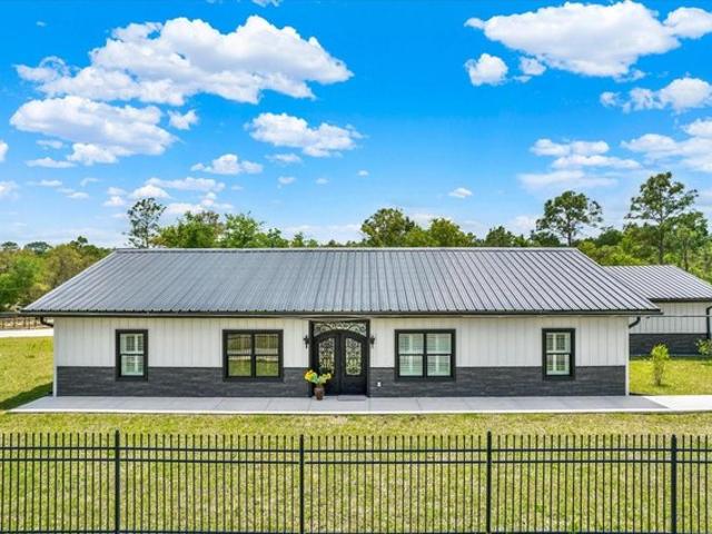House for sale in Webster, Florida