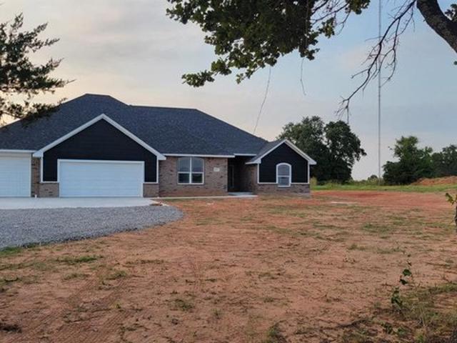 House for sale in Chandler, Oklahoma
