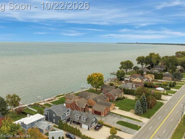 House for sale in Harrison Township, Macomb County