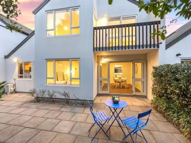 House for sale in Heathcote, Canterbury